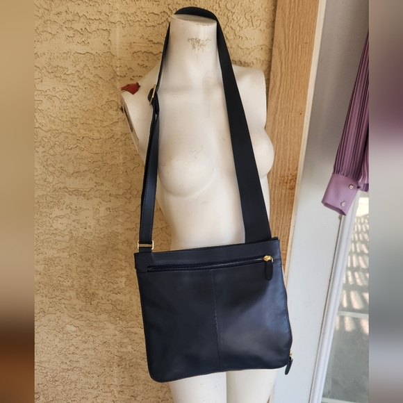 RADLEY LONDON Black Crossbody Bag - Picture 4 of 12